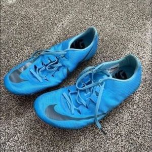 Mens Nike Racing sprint shoes with spikes - size 10